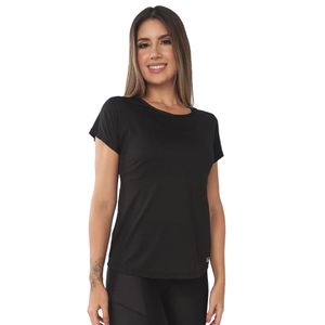 T-Shirt Fitness Alongada com Detalhe Nas Costas