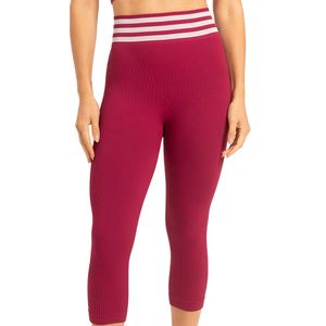 Calça Capri Fitness Sem Costura Ameixa