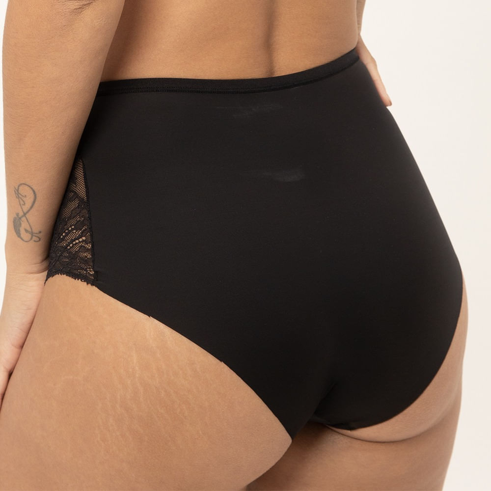 Calcinha Larga De Laser Cut Rendada Preto